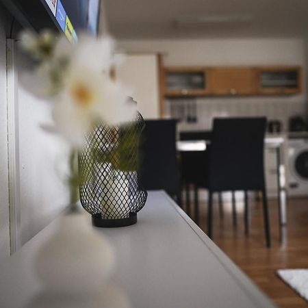 Moderne Ferienwohnung In Leimen Mit Balkon, Wehome Komfort Exterior foto