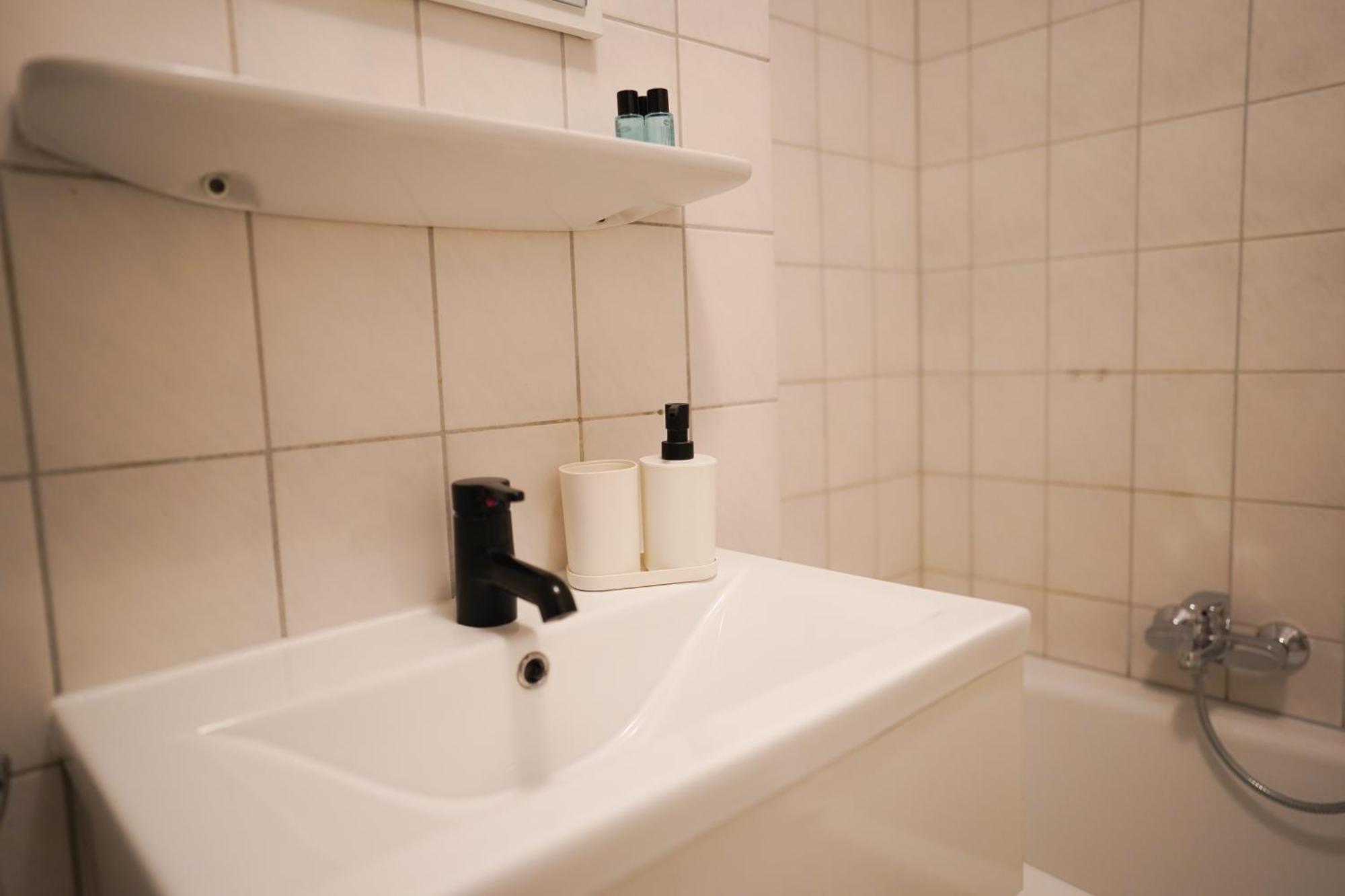 Moderne Ferienwohnung In Leimen Mit Balkon, Wehome Komfort Exterior foto