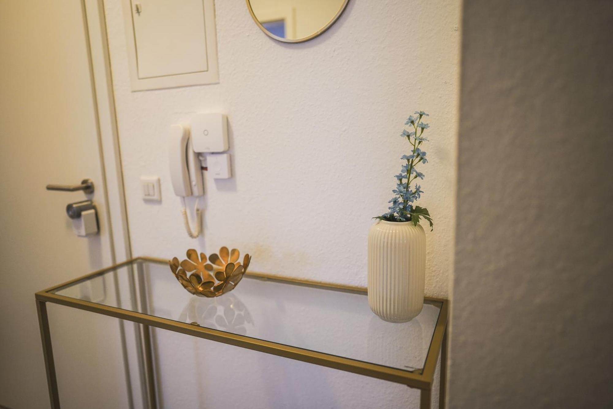 Moderne Ferienwohnung In Leimen Mit Balkon, Wehome Komfort Exterior foto