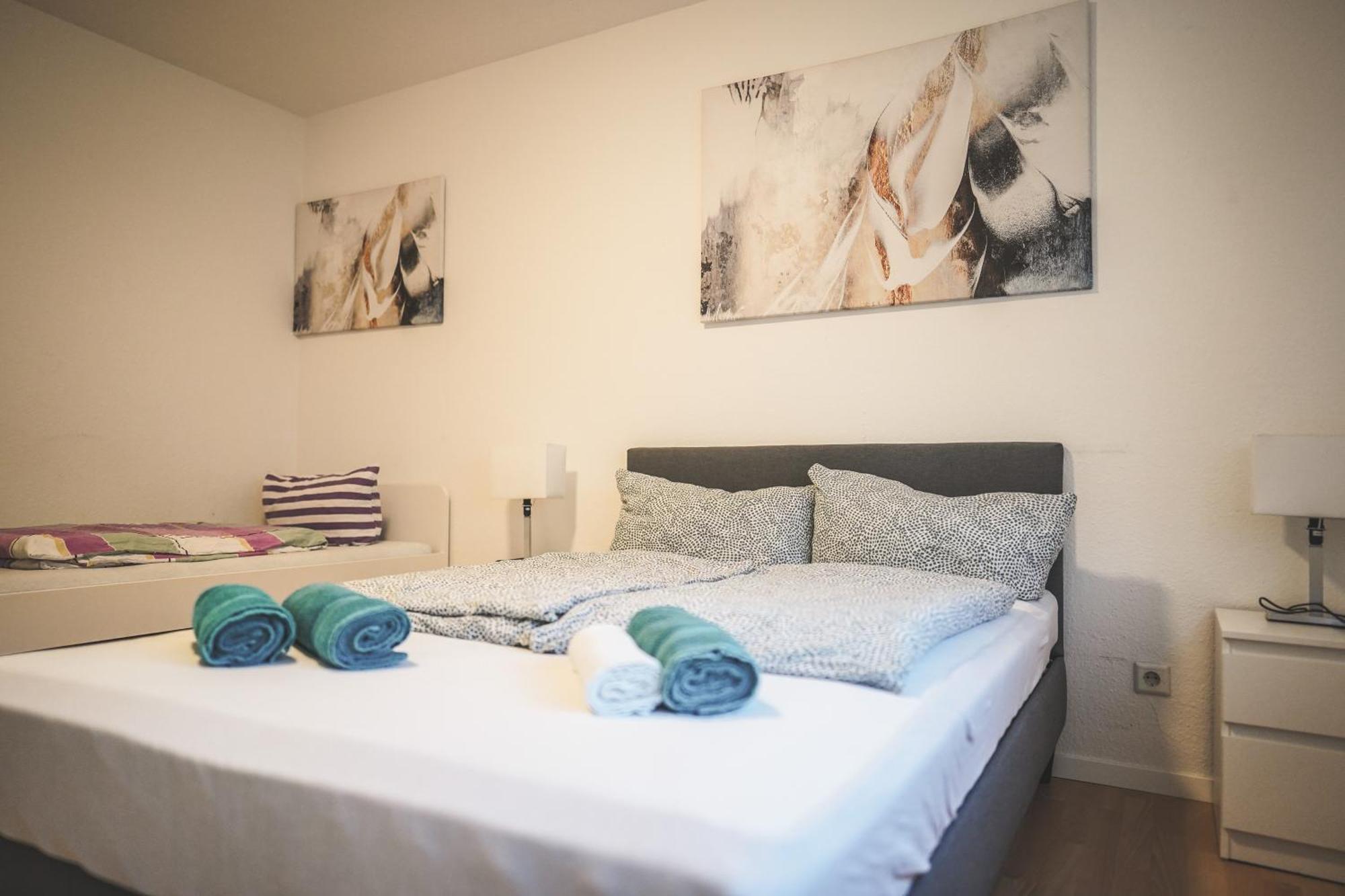 Moderne Ferienwohnung In Leimen Mit Balkon, Wehome Komfort Exterior foto