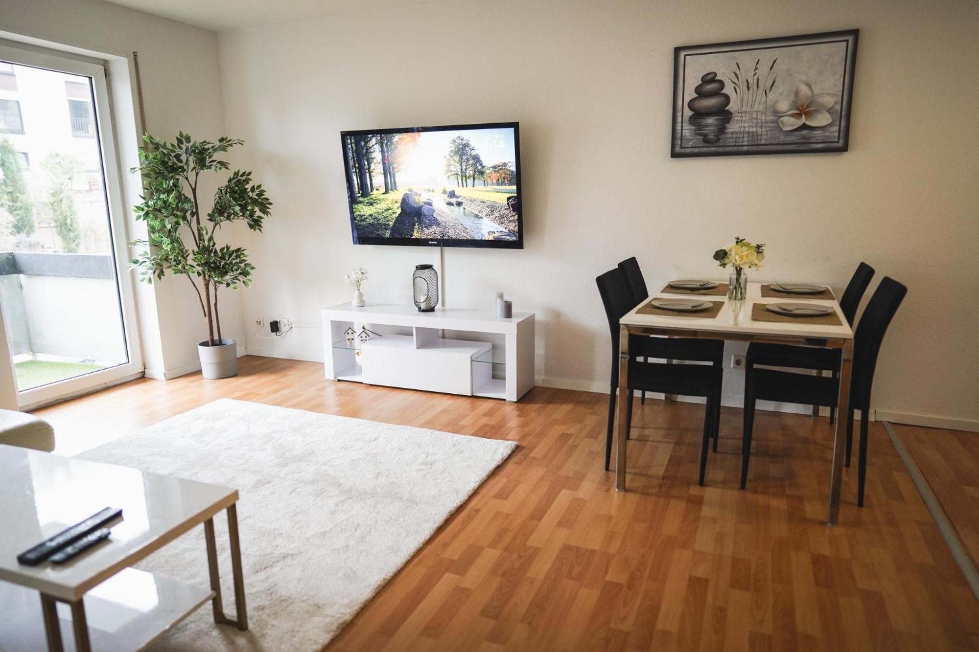 Moderne Ferienwohnung In Leimen Mit Balkon, Wehome Komfort Exterior foto